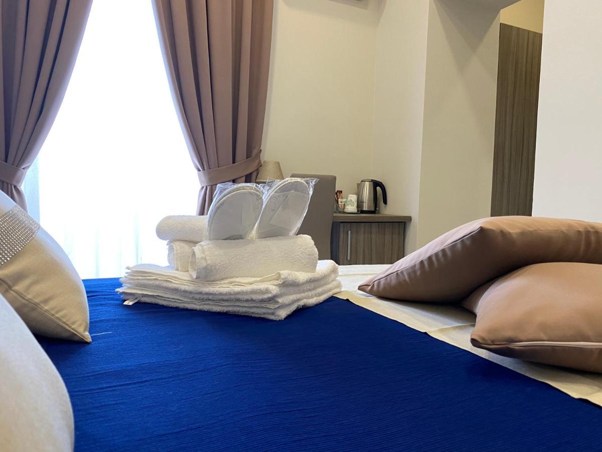 Napolitudine Guest House エクステリア 写真